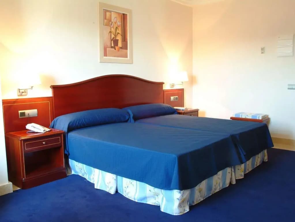 Hotel Gran Legazpi - photo 30