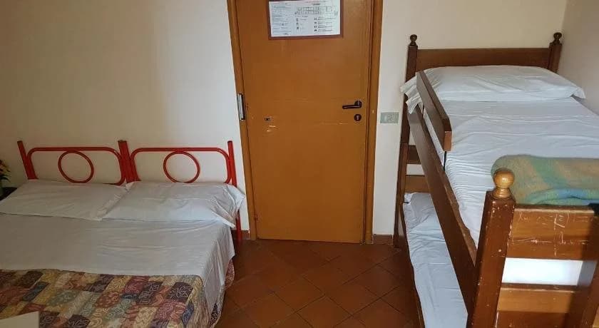Ostello Villa Camerata - photo 4