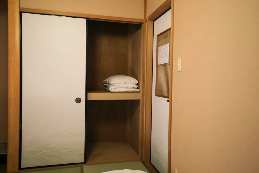 Kuromon Hibiki - photo 4