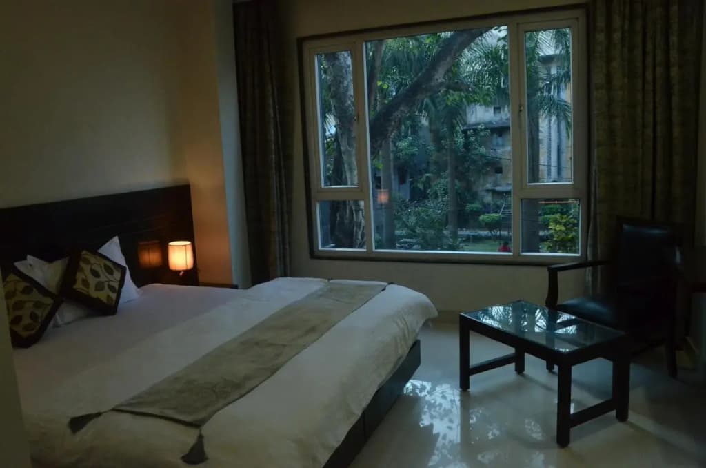 Hotel Sopan Heights - photo 2