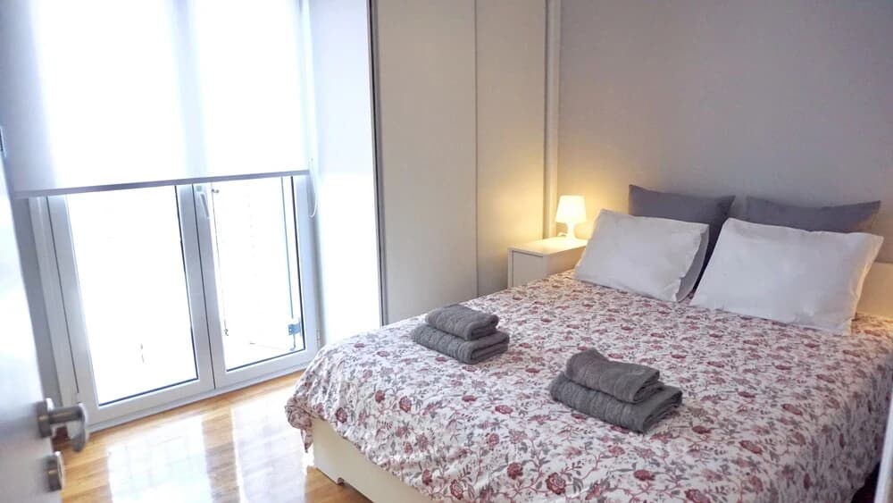 Beautiful Sunny Apt in Athens - main photo
