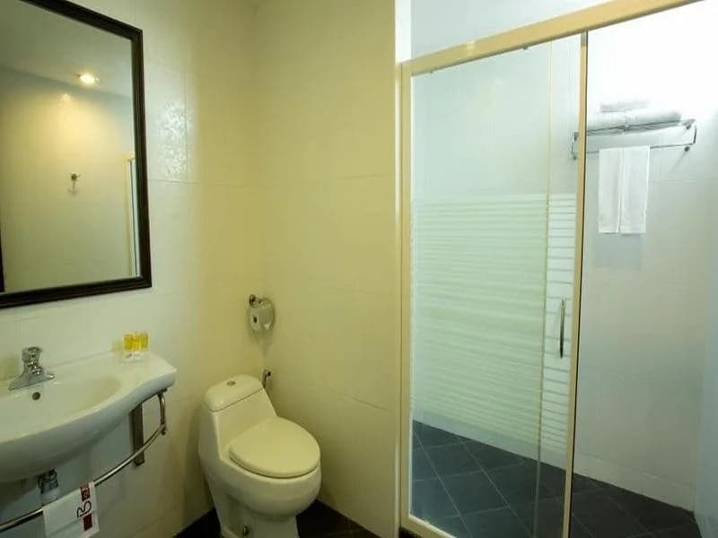 Alora Hotel - photo 8