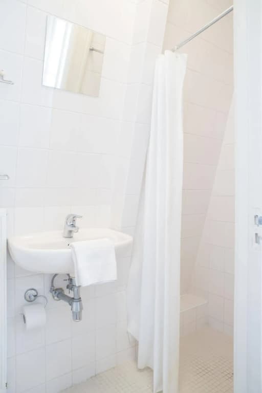 Herengracht Canal Apartment - photo 10