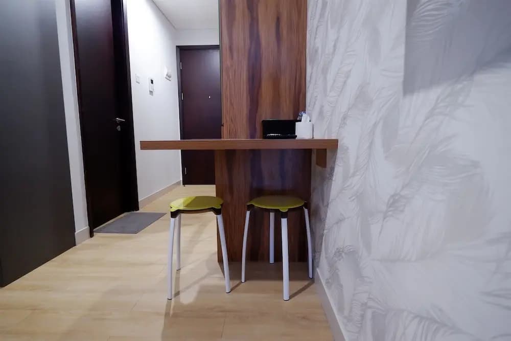 Comfortable Studio Puri Mansion Apartment - photo 5