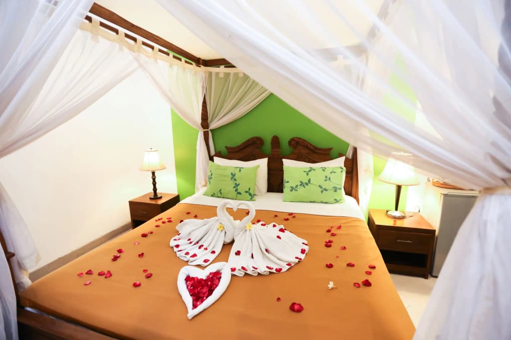 Aquarius Beach Hotel - main photo