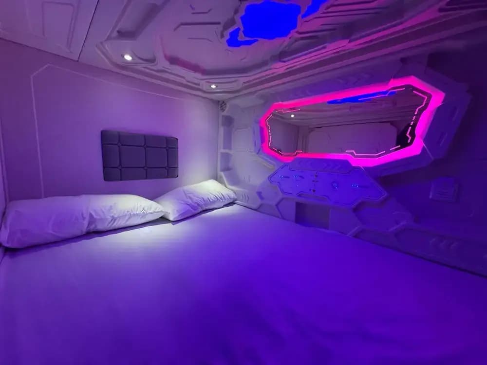 Hostel Space Capsule - photo 5