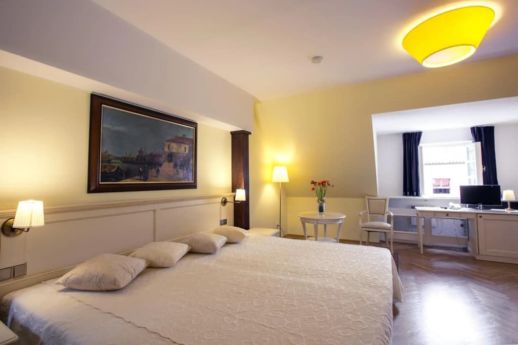 Tyn Yard Residence - photo 25