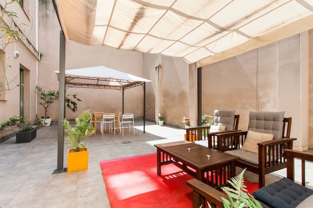Inside Barcelona Apartments Salvà - photo 21