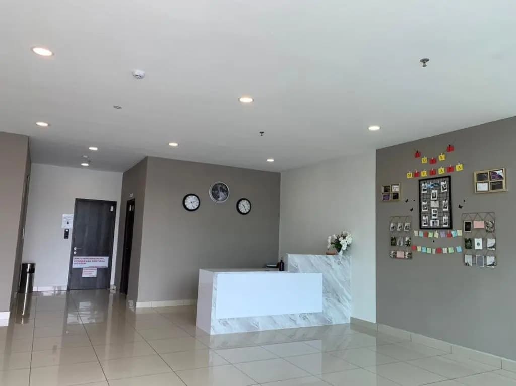 Hotel Mutiara - photo 5
