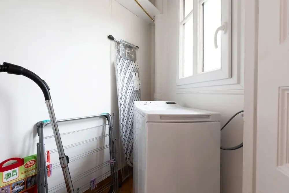 Zola Riverview Great 2 Bedroom in Paris - photo 33