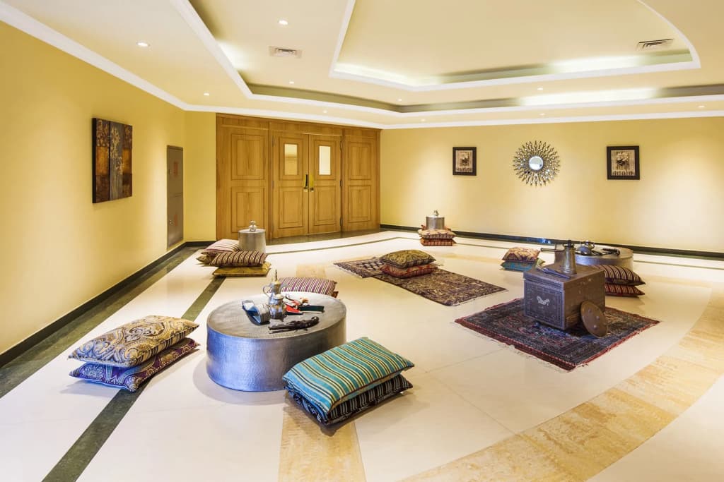 Al Hamra Residence - photo 17