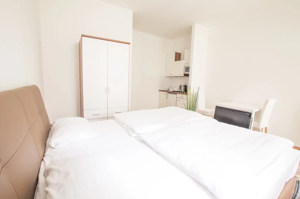 Grand Central Apartments - photo 5