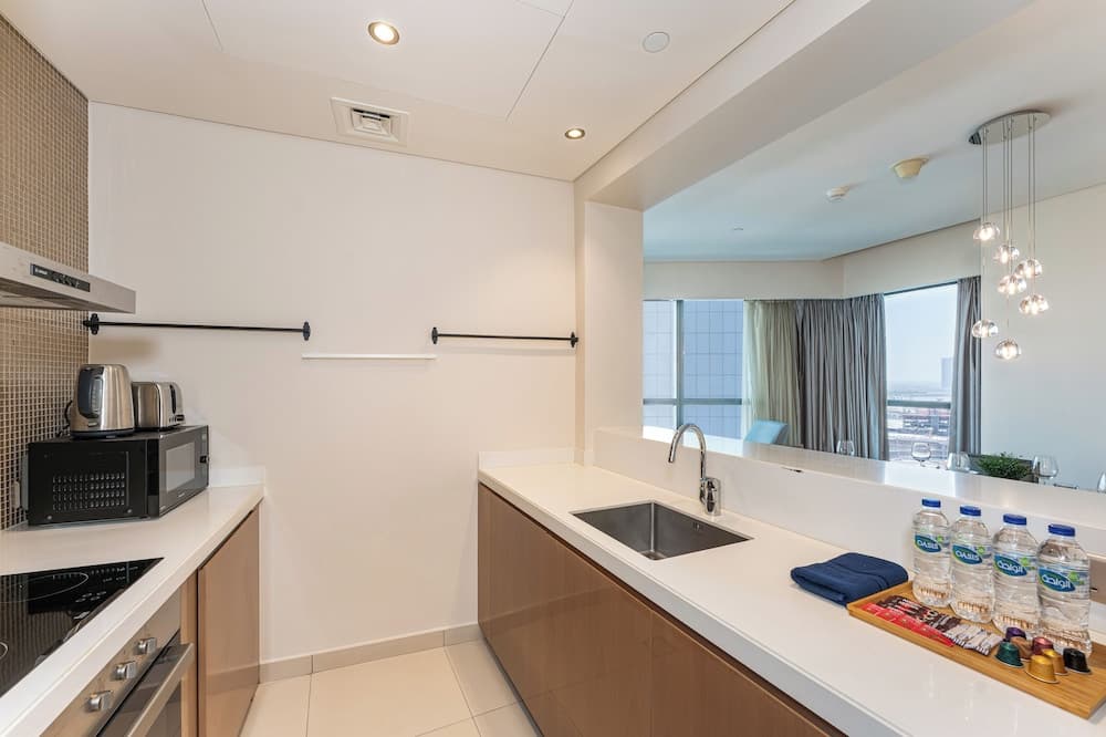 PVH - Paramount - Upscale 2BR - photo 18