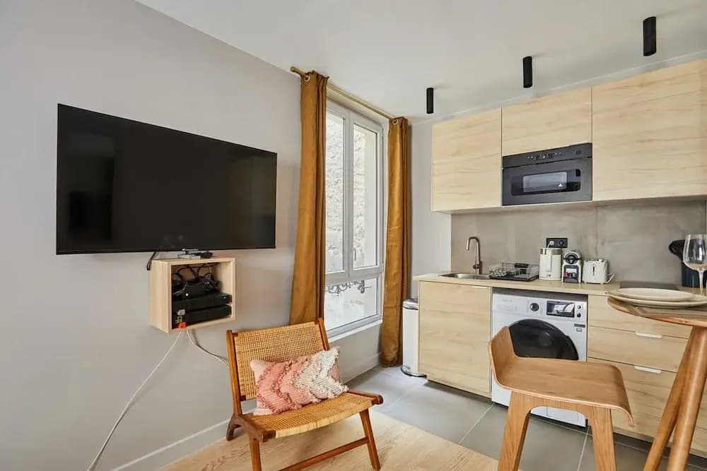Superb & New Studio Eiffel Tower - photo 4