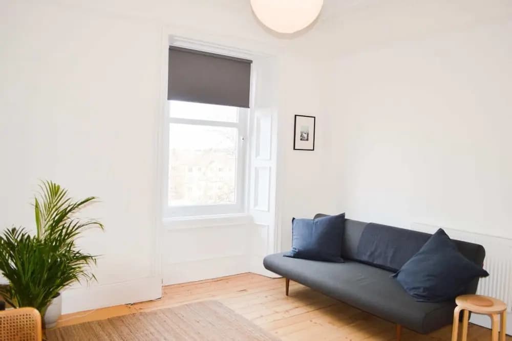 Modern 1 Bedroom Flat In the Heart of Edinburgh - photo 4