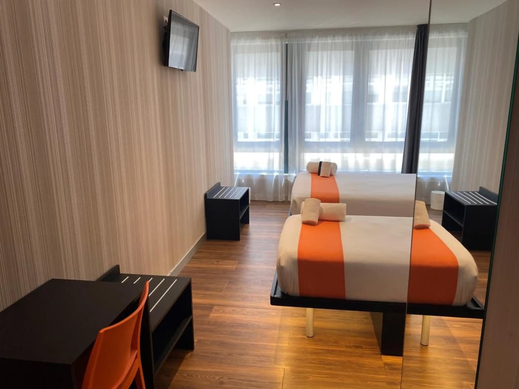 easyHotel Lisbon - photo 22