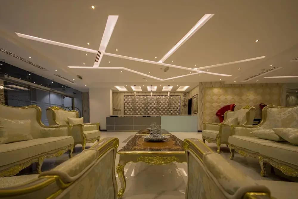 Home Station Hotel - photo 18