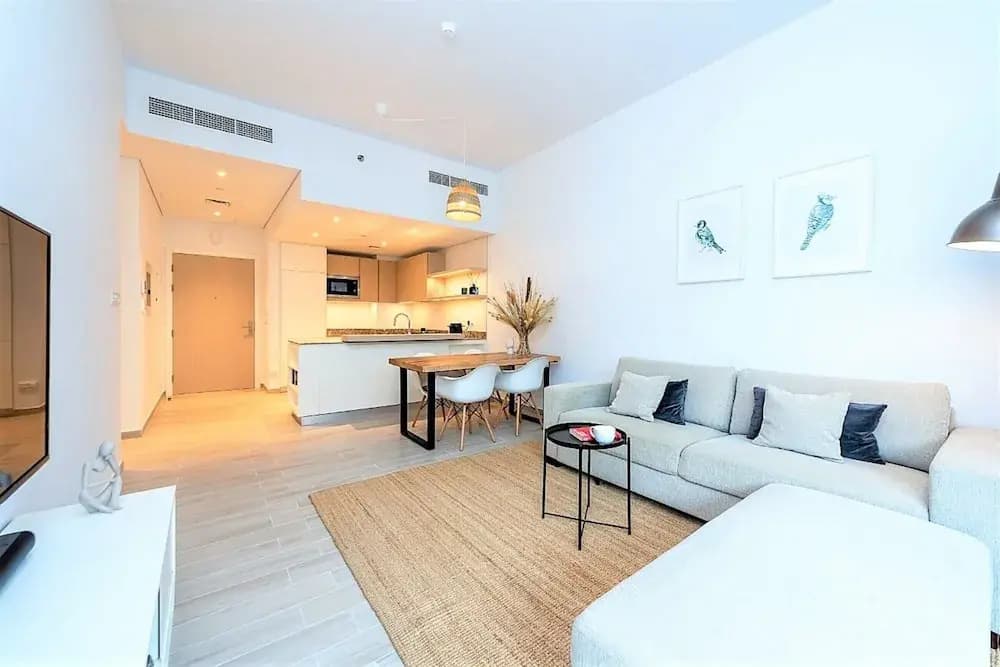 Belgravia Stunning 1 bedroom Balcony Dubai - photo 3