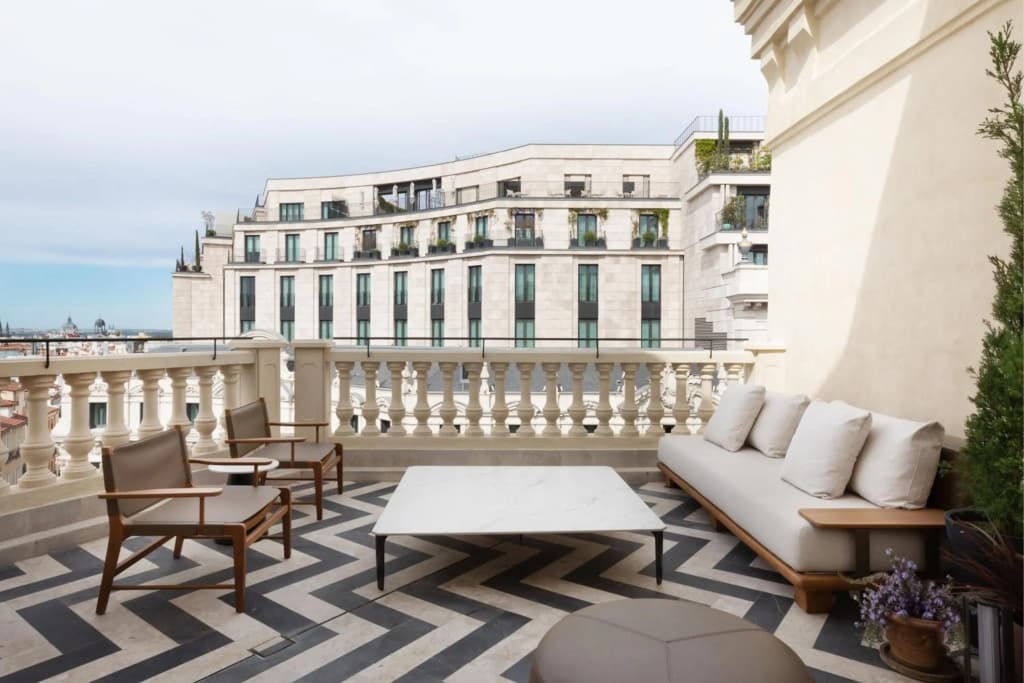 JW Marriott Hotel Madrid - photo 12