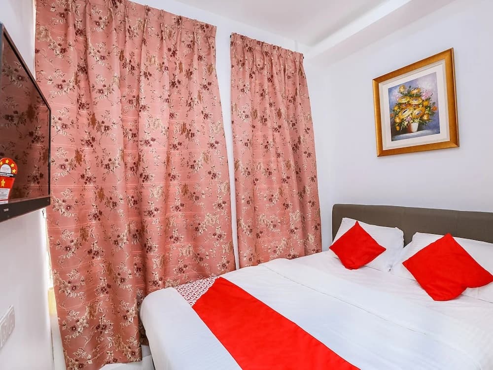 Roselyn Inn by OYO Rooms - photo 2