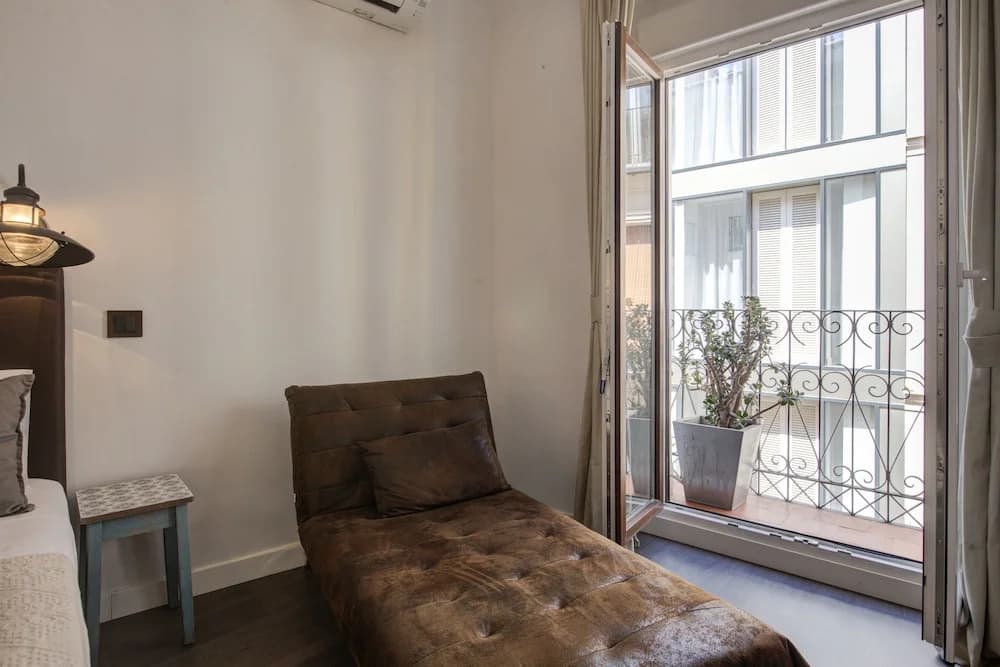 City Centre Apartment - 3BD - 2BT - WIFI - photo 2