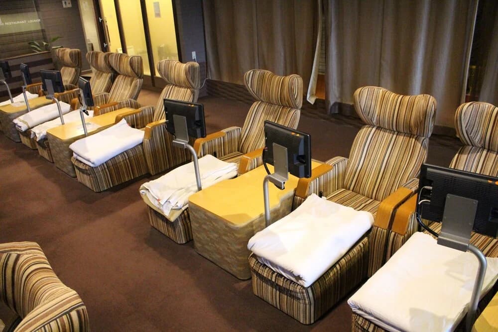Sauna & Capsule Hotel Hokuo - photo 12