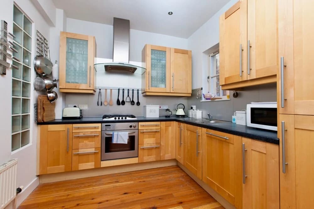 Unique Home In Vibrant Leith - main photo