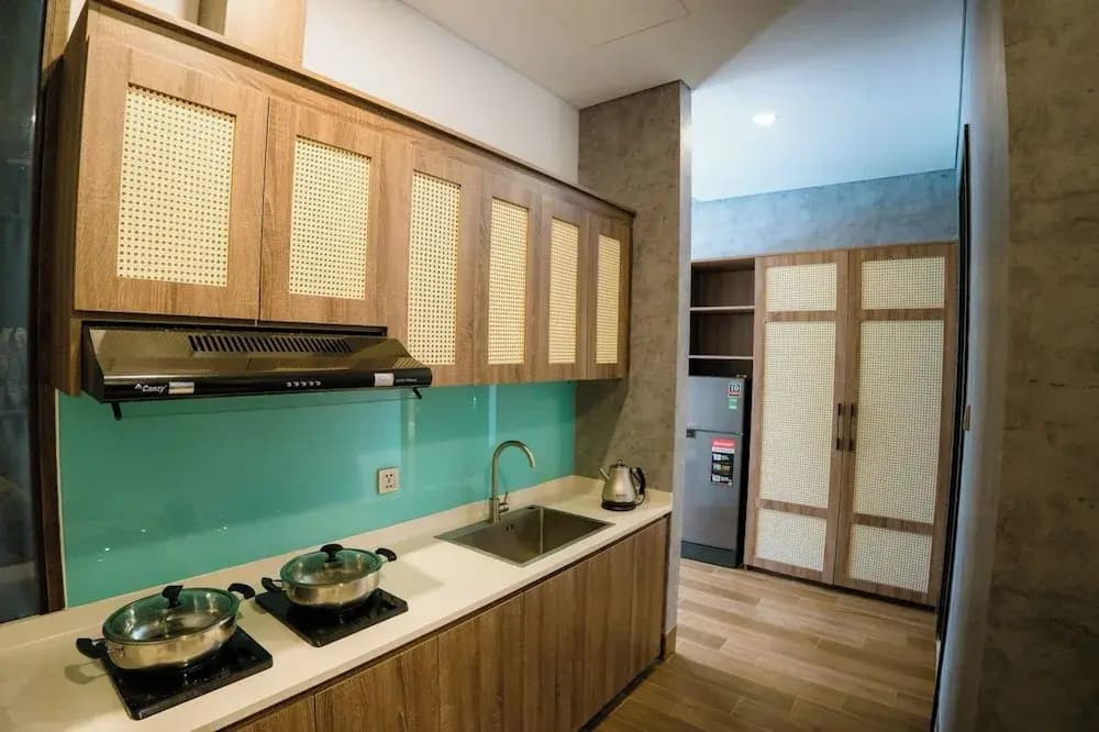 Gold Riverside Apartment & Villa - photo 17