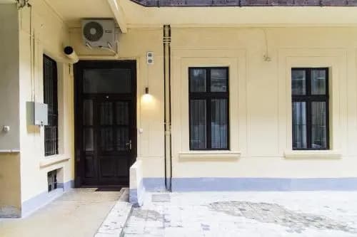 Authentic Klauzal Apartment - main photo