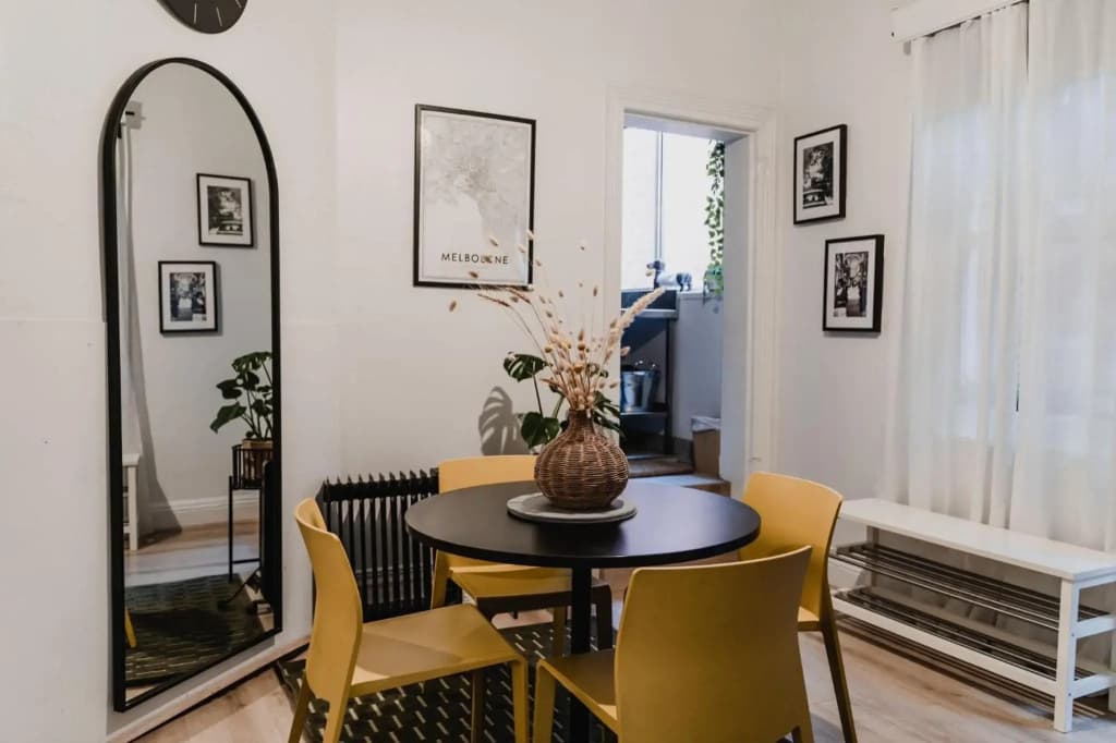 Your home on Smith St Collingwood (With Parking) - photo 18