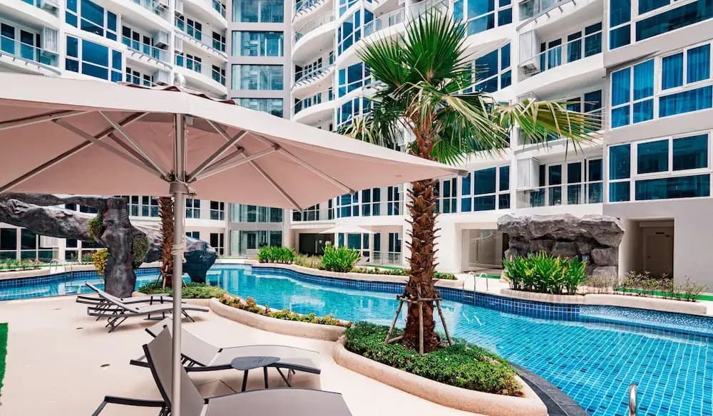 Centara Grand Avenue by Pattaya Holiday - photo 15