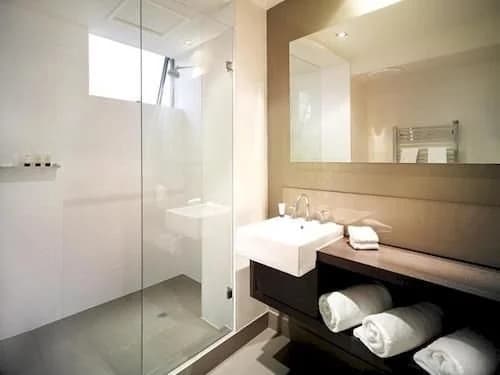 Lyall Residence - photo 7