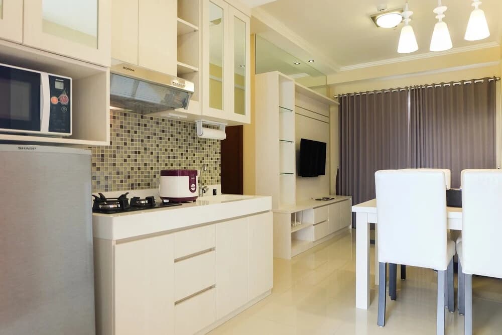 Pleasant 2Br Signature Park Grande Apartment - photo 11