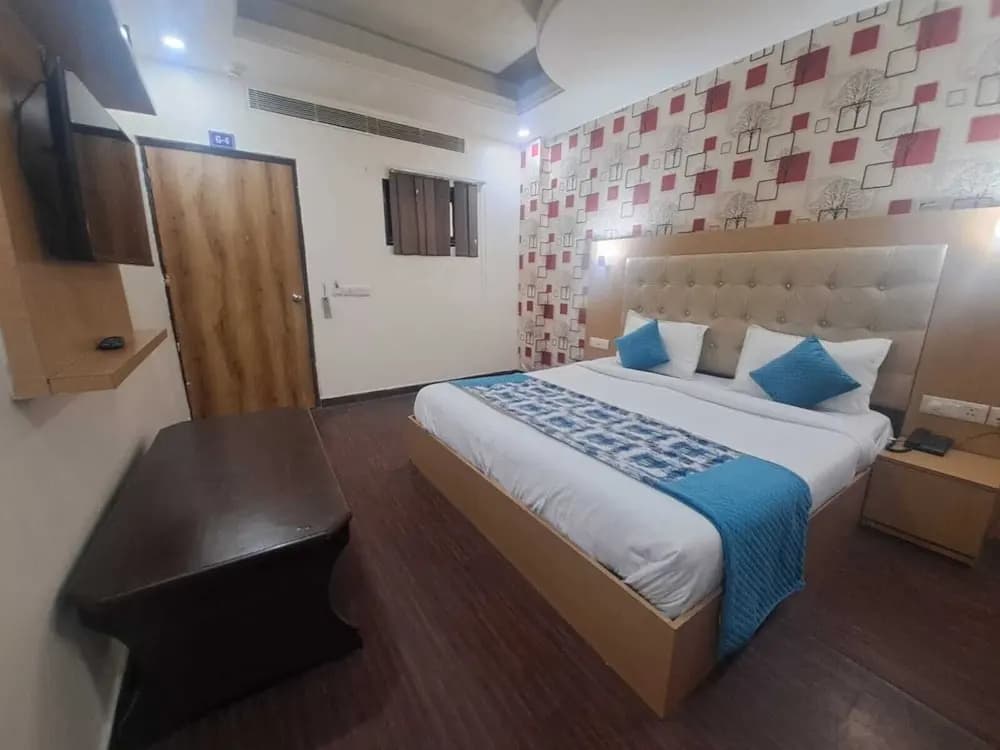 Hotel Diamond Airport - photo 5
