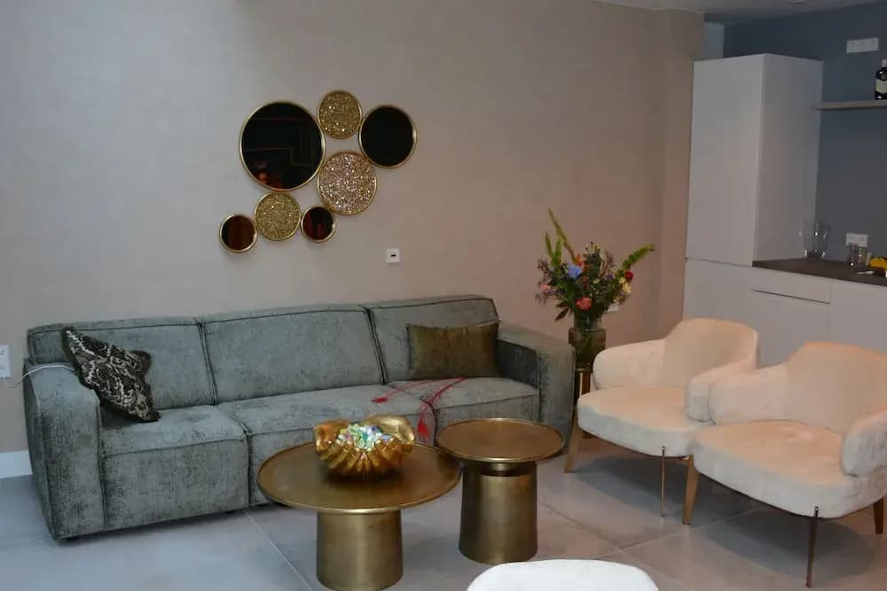 Hotel Iris - photo 2