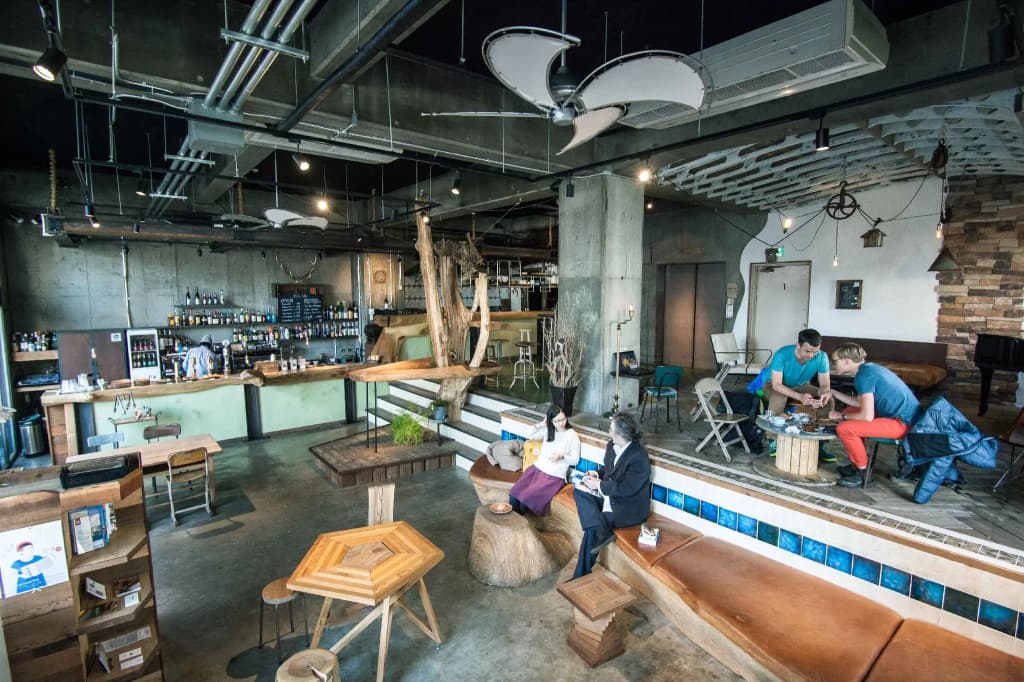Nui. Hostel & Bar Lounge - photo 26