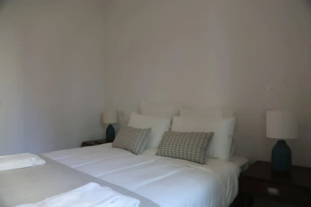 Comfortable Apartment in Central Lisbon - photo 18