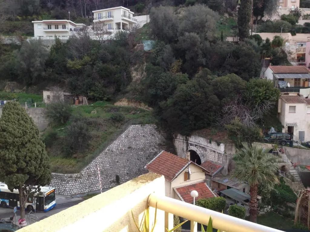 Estienne D'Orves - photo 4