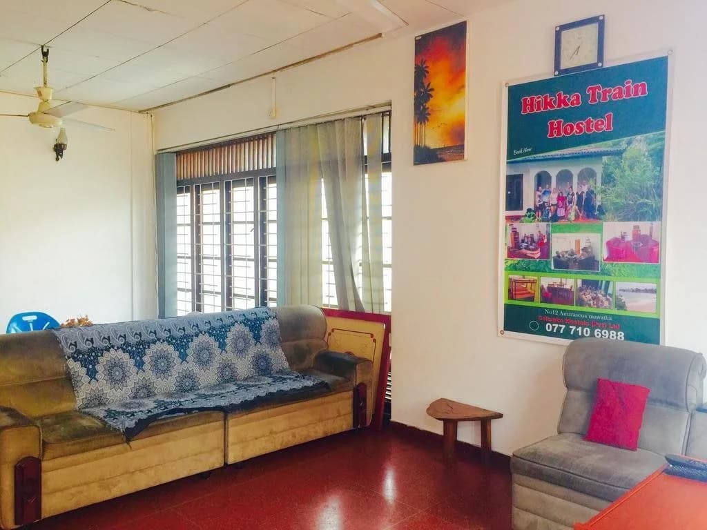 Colombo city jumbo hostel - photo 7