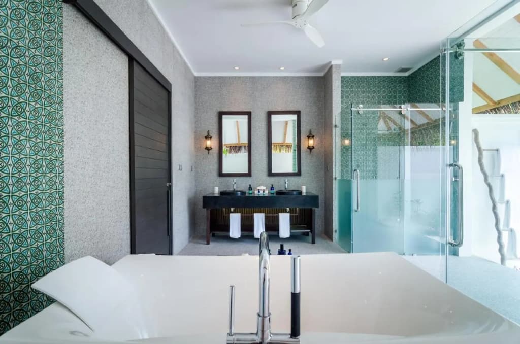 Finolhu, A Seaside Collection Resort, a Member of Design Hotels - photo 8