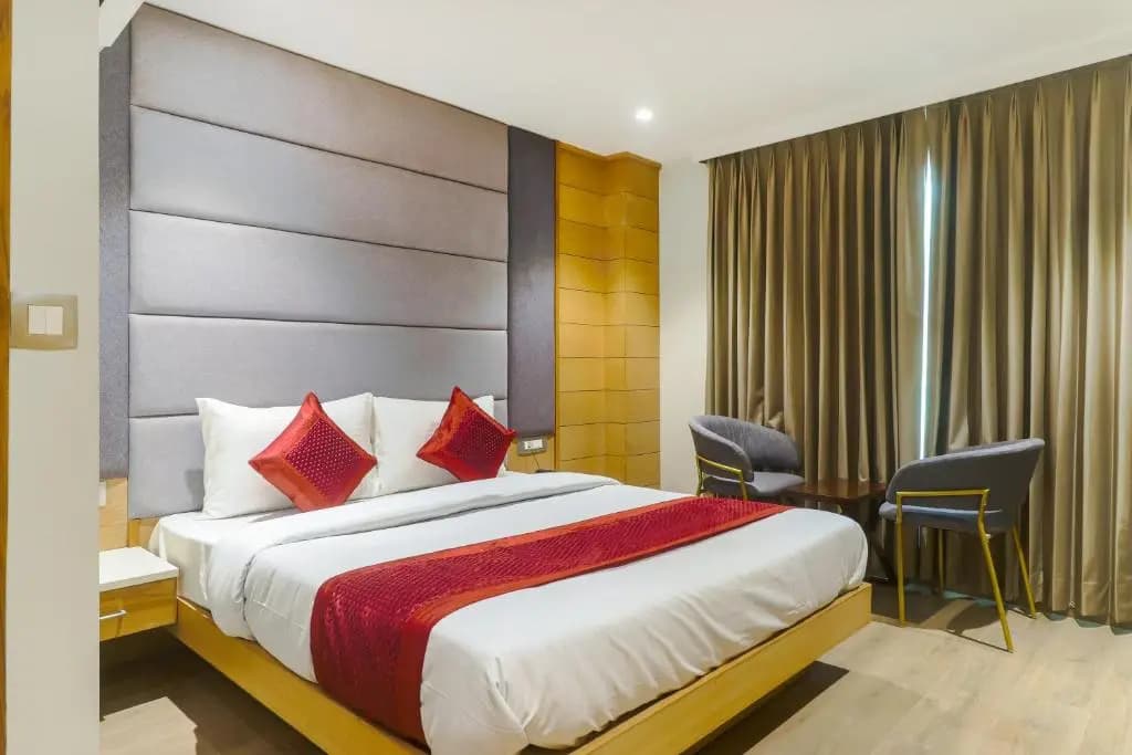 Hotel Bricks, Karol Bagh, New Delhi - photo 23
