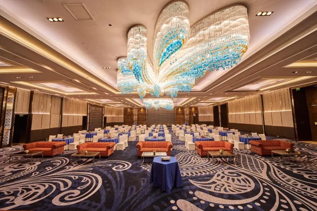 Crowne Plaza New Delhi Rohini by IHG - photo 14