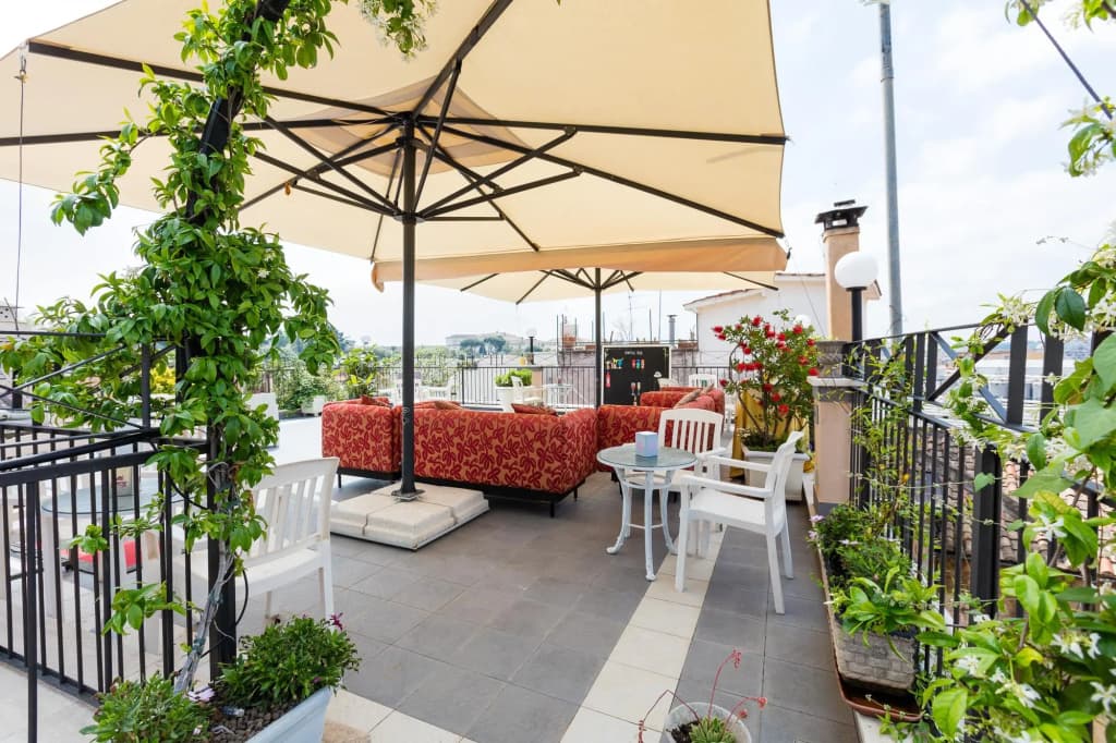 Hotel Cecil - photo 13