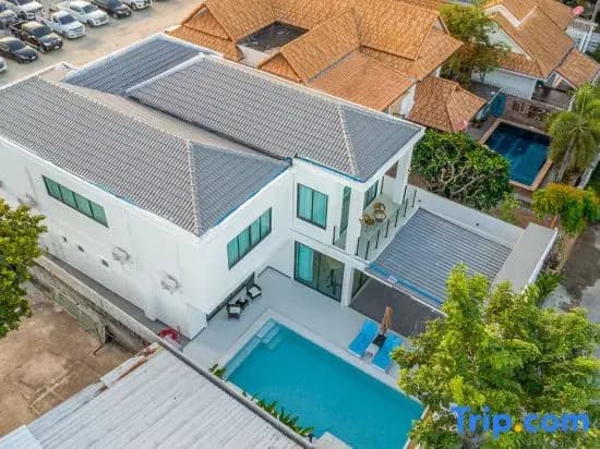 ThaiHomeLuxury6B villa walkingst - photo 14