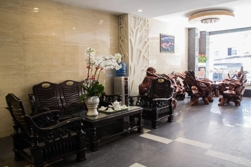 Xuan Hung Hotel - photo 16