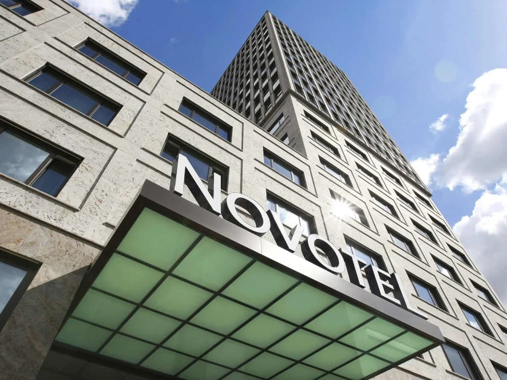 Novotel Berlin Am Tiergarten Hotel - photo 1