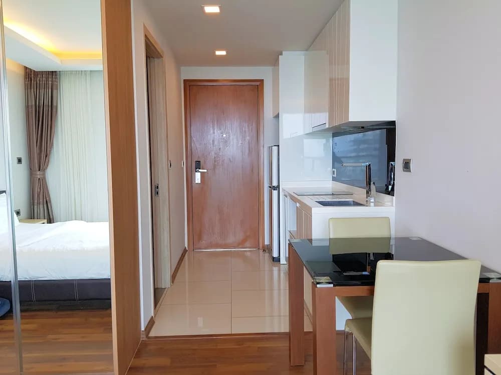 The Peak 1BR-1708 by Pattaya Holiday - photo 6