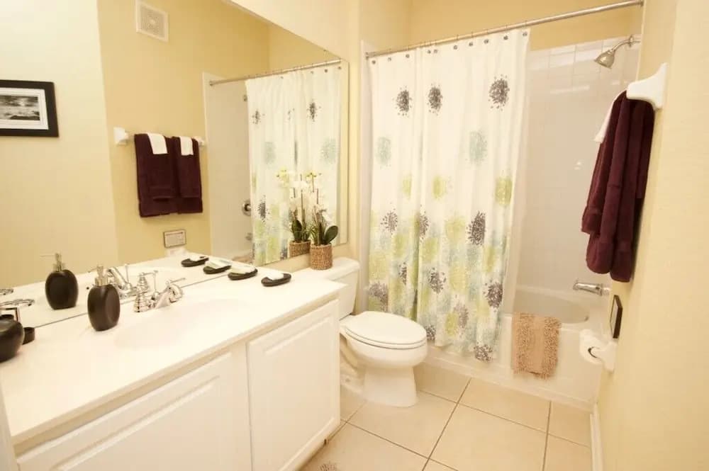 7-301 3 Bedroom Condo by RedAwning - photo 8