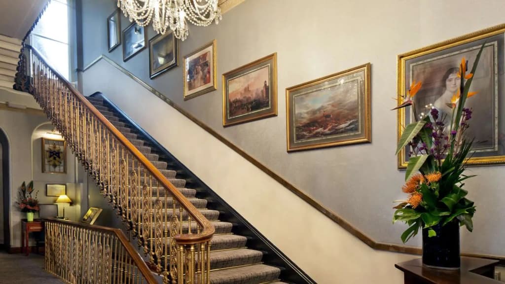 Gem Strathmore Hotel - photo 13