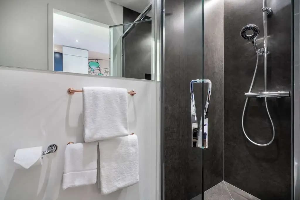 Holiday Inn - the niu, Hide Berlin Friedrichshain by IHG - photo 8